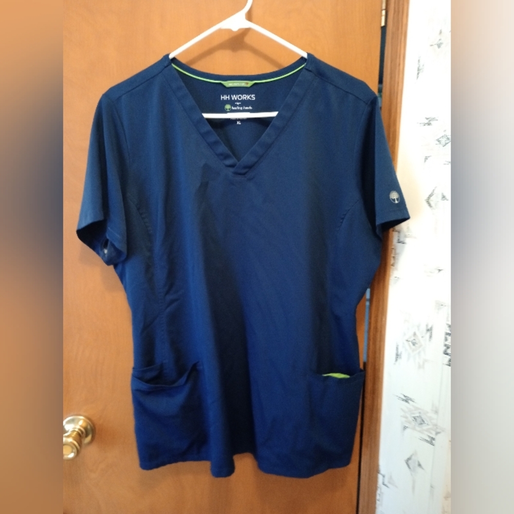 Healing Hands Navy women's X-Large scrub top